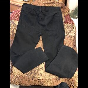 COURAGE JEANS- Deep black denim JEANS.Size 32.